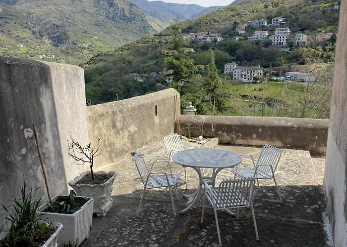 Guest house Palazzo Zupi Fiumefreddo Bruzio